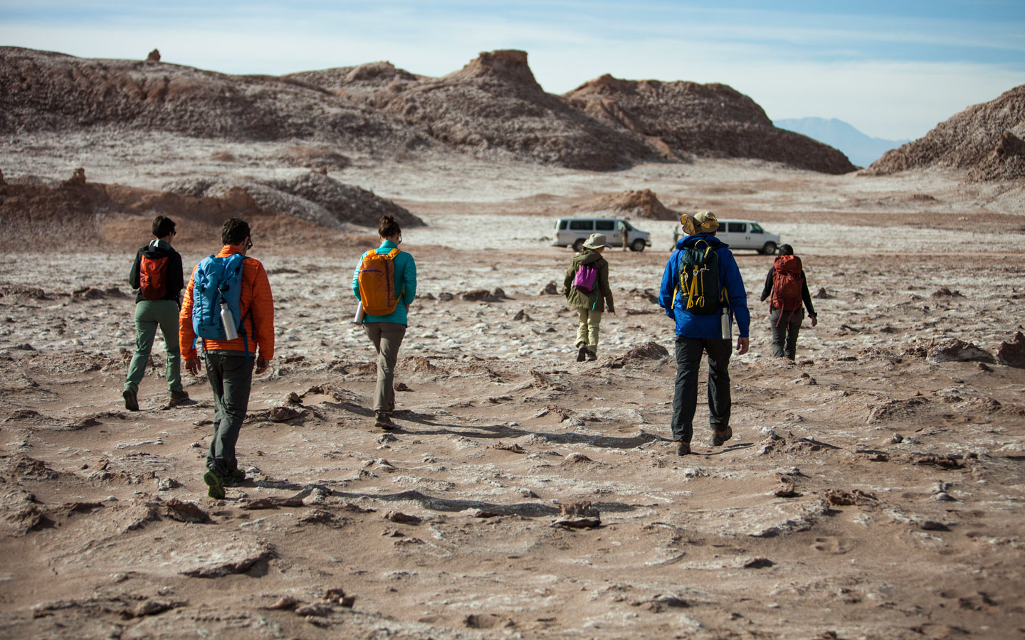 atacama desert tours hiking valle de la luna explora featured 1440