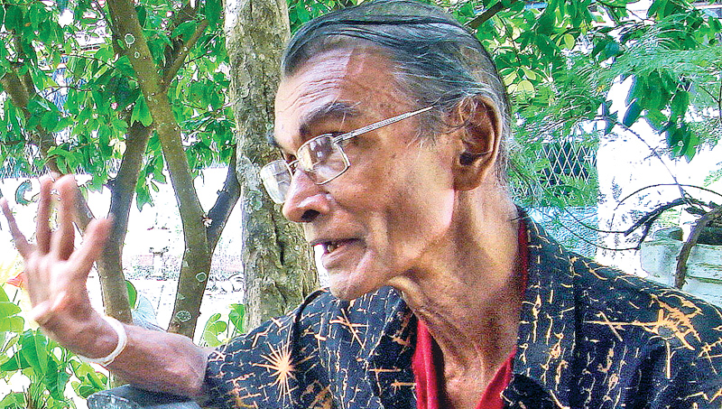 gamini haththotuwegama