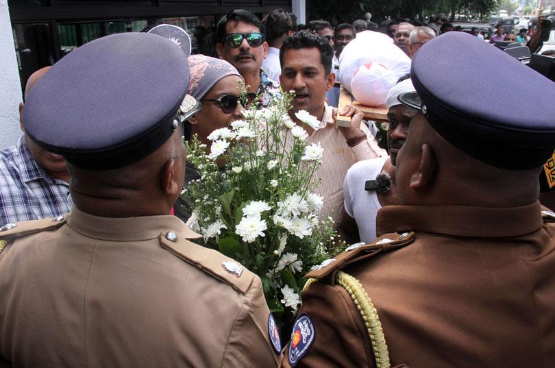 arrest2